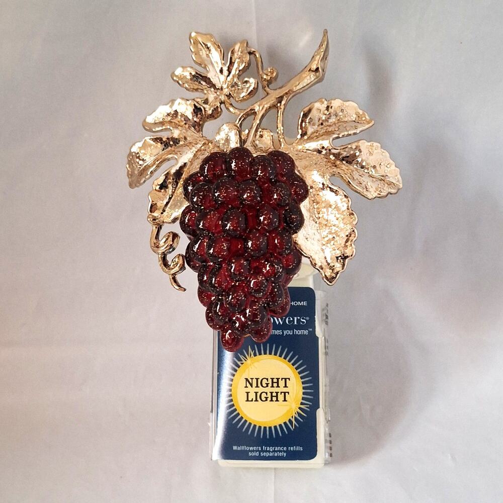 Bath & Body Works Grapevine Wallflower Fragrance Plug Nightlight
